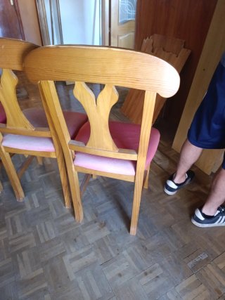 Juego de 4 sillas de comedor madera y tela