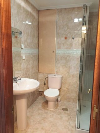 Se alquila piso en Maliaño para fijo.