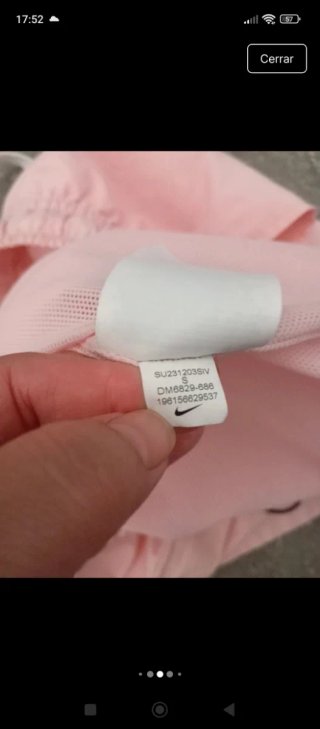 Bañador corto Nike rosa