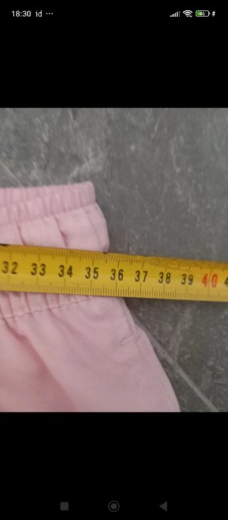 Bañador corto Nike rosa