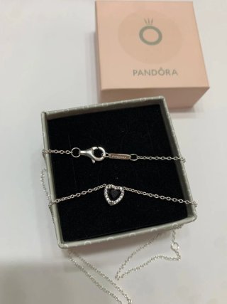Collar Corazón Pandora Plata negro
