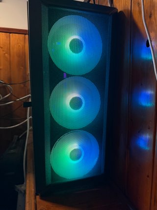 PC Gaming Ryzen 7 9800X3D | 32GB RAM RTX 5070 TI