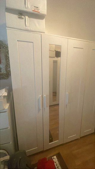 4 Armarios Blancos Ikea con Espejo