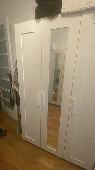 4 Armarios Blancos Ikea con Espejo