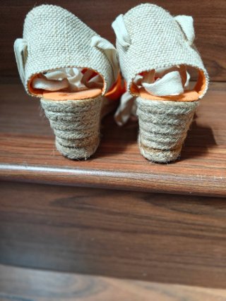 Alpargatas esparto naranja y beige
