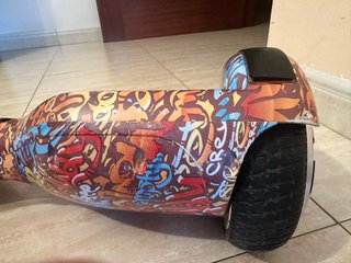 Hoverboard con diseño graffiti