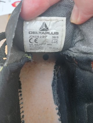 Botas de seguridad Deltaplus negras