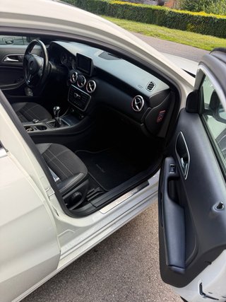 Mercedes-Benz Clase A 2015