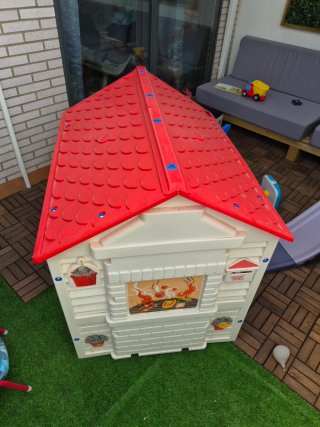 Casita infantil de plástico