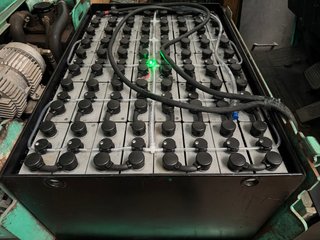 Carretilla elevadora eléctrica MITSUBISHI 2.0Tm