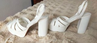 Sandalias blancas plataforma