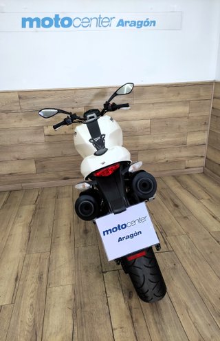 DUCATI MONSTER 696 LIMITADA A2