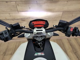 DUCATI MONSTER 696 LIMITADA A2
