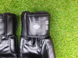 Guantes de boxeo Twins 10 oz negros [Nuevos]