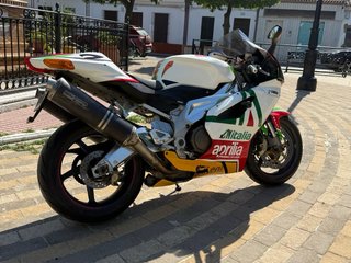 Aprilia RSV 1000 Miller