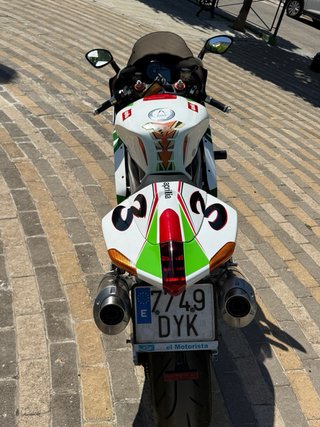 Aprilia RSV 1000 Miller
