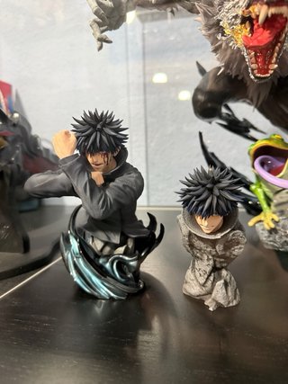 OFERTA 610€ Figura Resina megumi en SEVILLA
