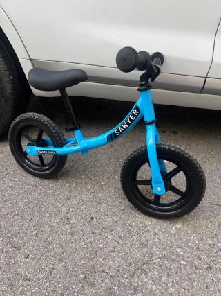 Bicicleta infantil azul