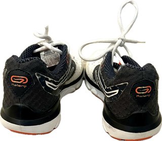 Zapatillas “ Kalenji “