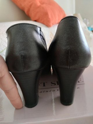 Zapatos de tacón negros talla 38