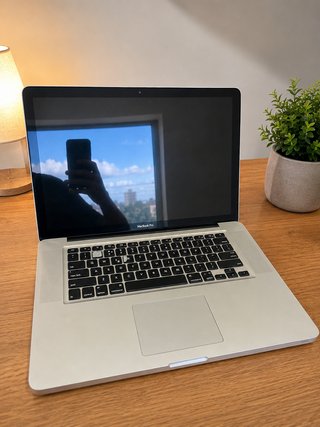 MacBook Pro 2011 Plata
