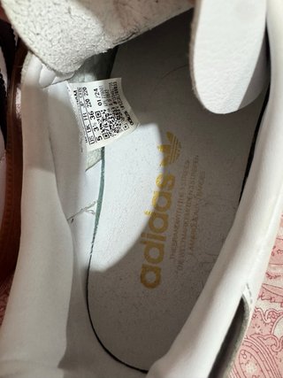 Zapatillas Adidas Samba Talla 36 son de hacco