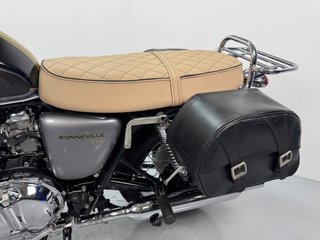 Triumph Bonneville T100 2011