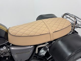 Triumph Bonneville T100 2011