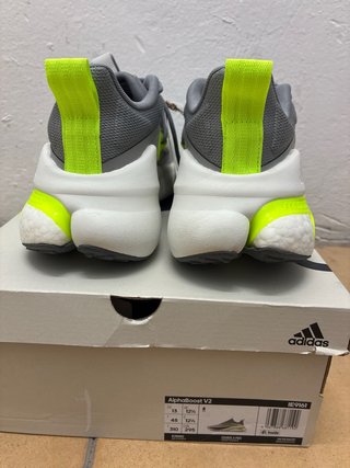 Adidas AlphaBoost V2 Talla 42 Gris/Amarillo