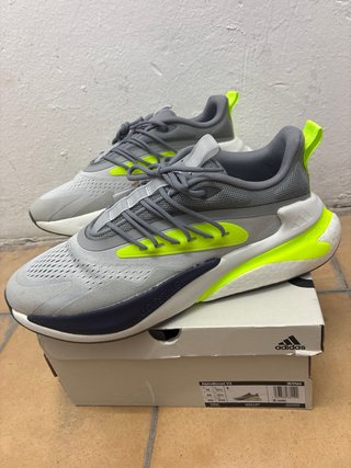 Adidas AlphaBoost V2 Talla 42 Gris/Amarillo