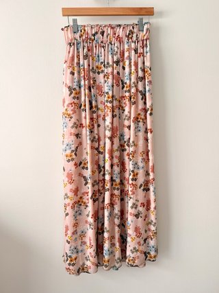 Falda midi floral rosa talla única