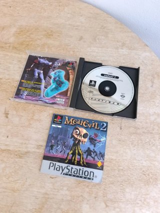 Medievil 2 PlayStation PS1 PAL españa platinum vid