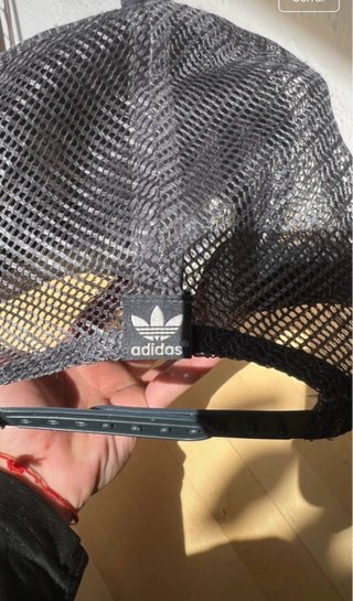 Gorra Adidas Negra Trucker