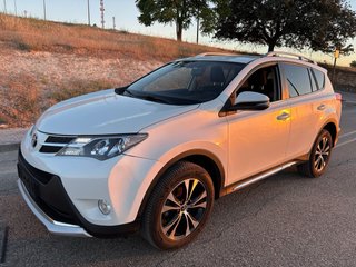 Toyota RAV4 2015