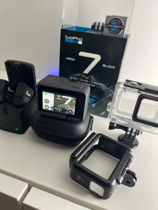 GoPro Hero 7 Black + Accesorios