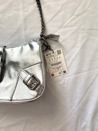 Bolso Plateado Efecto Metalizado Pull&Bear Y2K