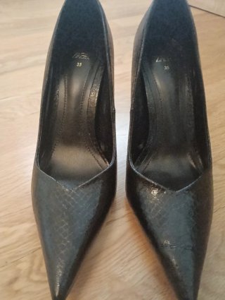 Zapatos tacón Zara Talla 35 Nuevos