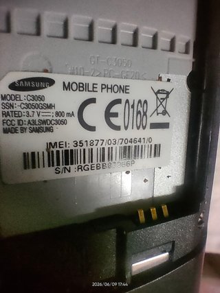 Lote 4 teléfonos vintage Nokia, Samsung, Sony Eric