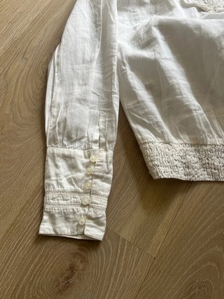 Blusa vintage bordada manga larga S