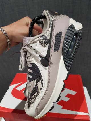 Zapatillas Nike Air Max 90 Originales Talla 42 .