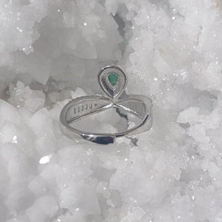 Anillo Esmeralda Natural Pera