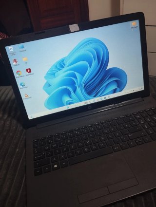 Portátil HP 250 G7 Intel Core i3 7th Gen