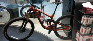 Bicicleta GIANT Reing Advance ProMontaña Doble Su