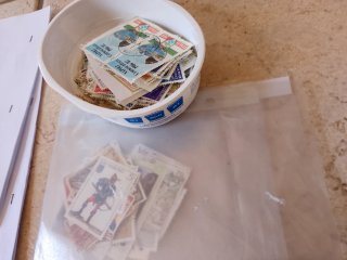 Lotto francobolli da tutto il mondo