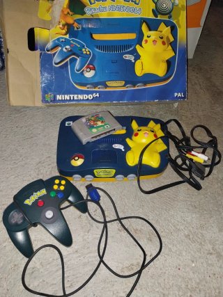 Nintendo 64 Pikachu Edición Limitada