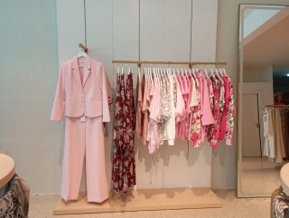 Mobiliario para tienda de moda