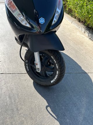 Piaggio Zip Negra Scooter Automática
