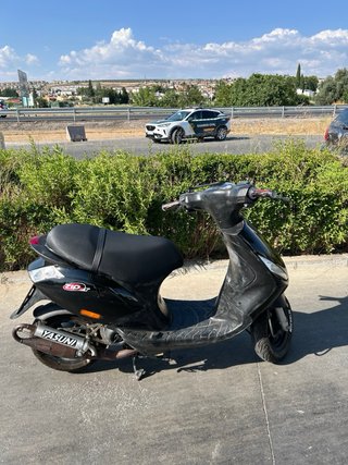 Piaggio Zip Negra Scooter Automática