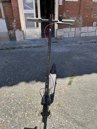 Patinete Eléctrico Xiaomi pro 4 tiene muy poco uso