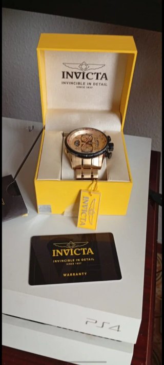 Reloj Invicta Aviator Dorado